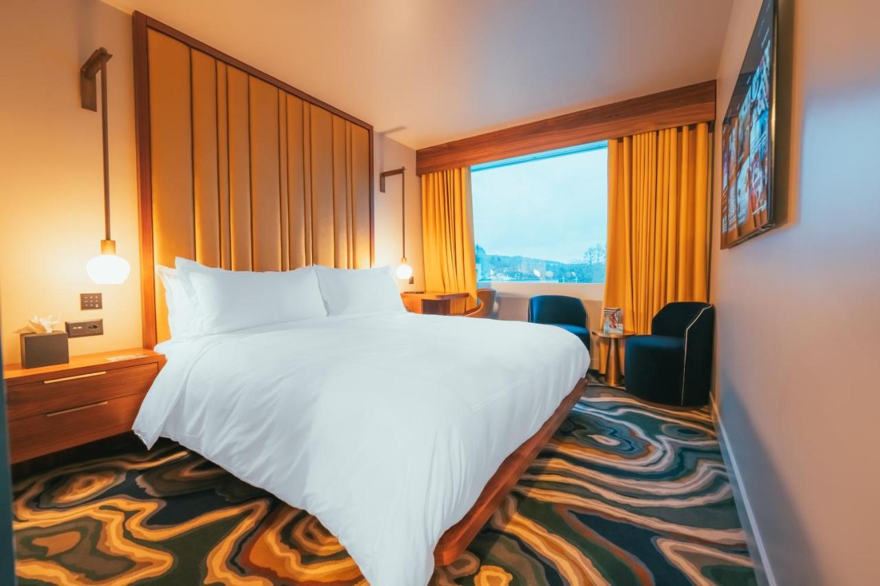 Superior East Wing Rooms By Five Цюрих Экстерьер фото
